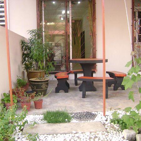 Homestay Amsyarah Seri Iskandar Dış mekan fotoğraf