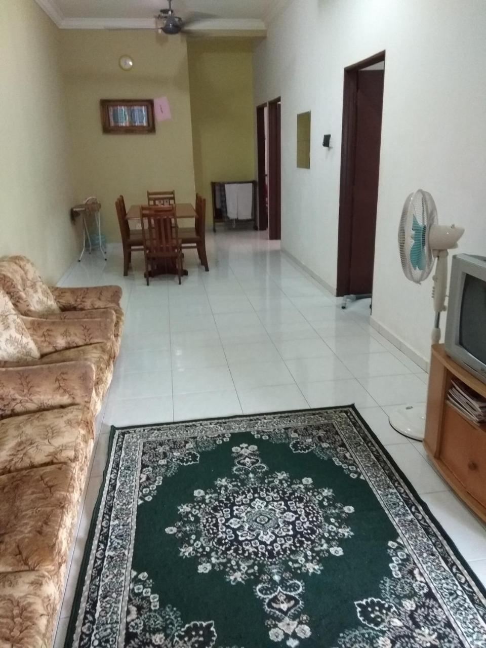 Homestay Amsyarah Seri Iskandar Dış mekan fotoğraf